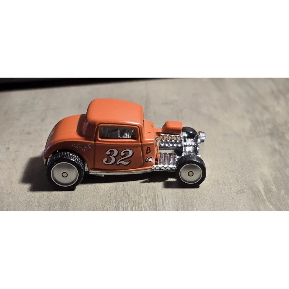 Flames 2001.‎ dragster Hw Hot Wheels , 32 Ford Diecast 2001 ,32 Ford 52 1997